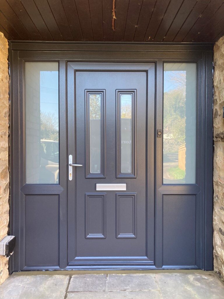 StormMeister anthracite grey with side panels flood door